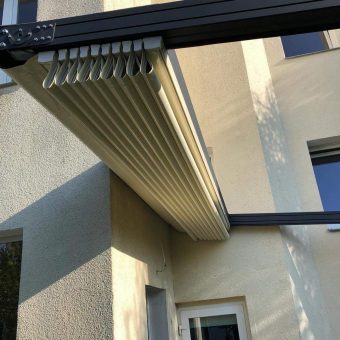 Auvergne-Pergola-toile-5